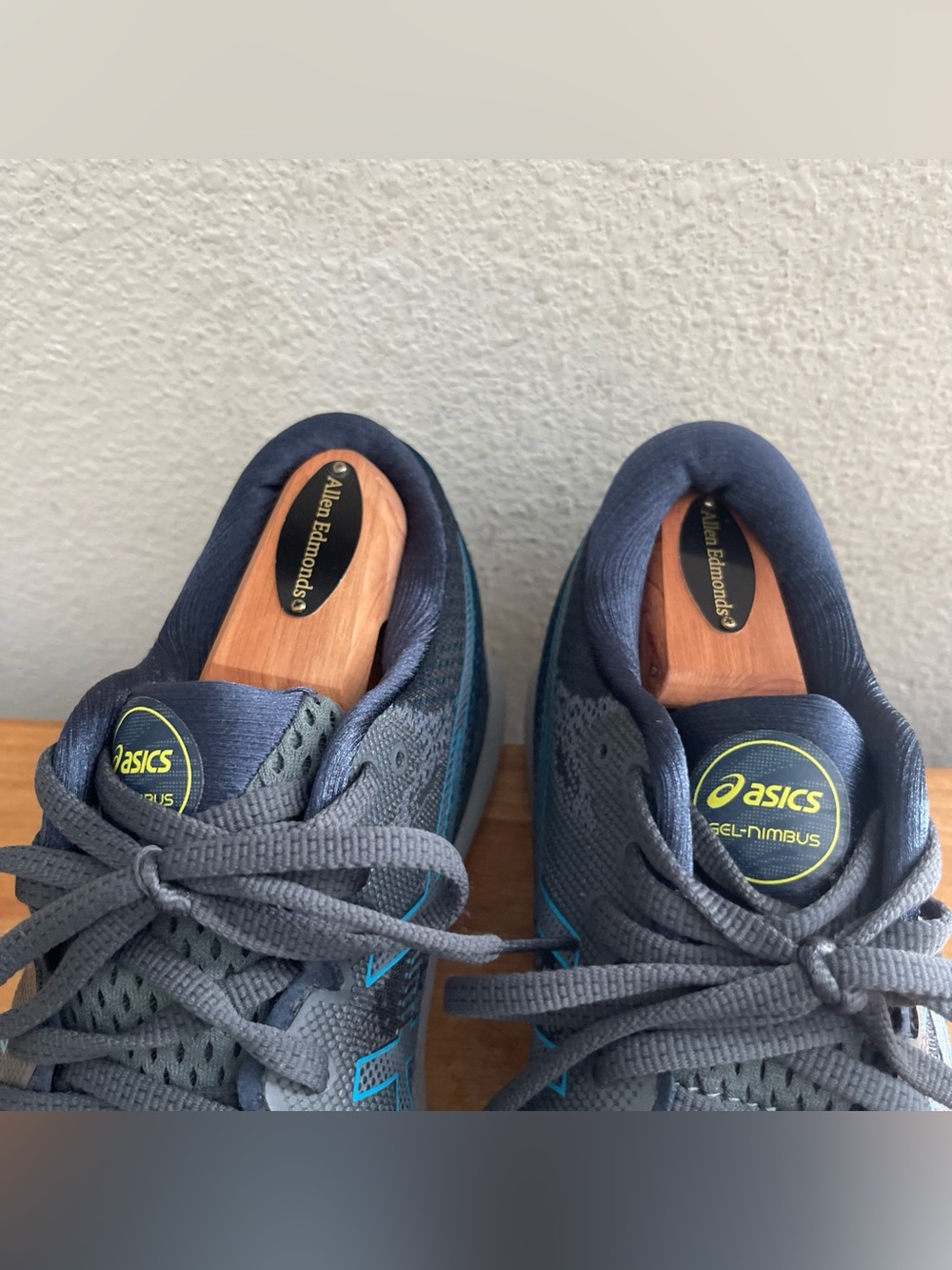 Asics Gel-Nimbus 23 Running Shoes Grey Blue Mens Size 8.5 1011B005 Sneakers - Picture 8 of 13